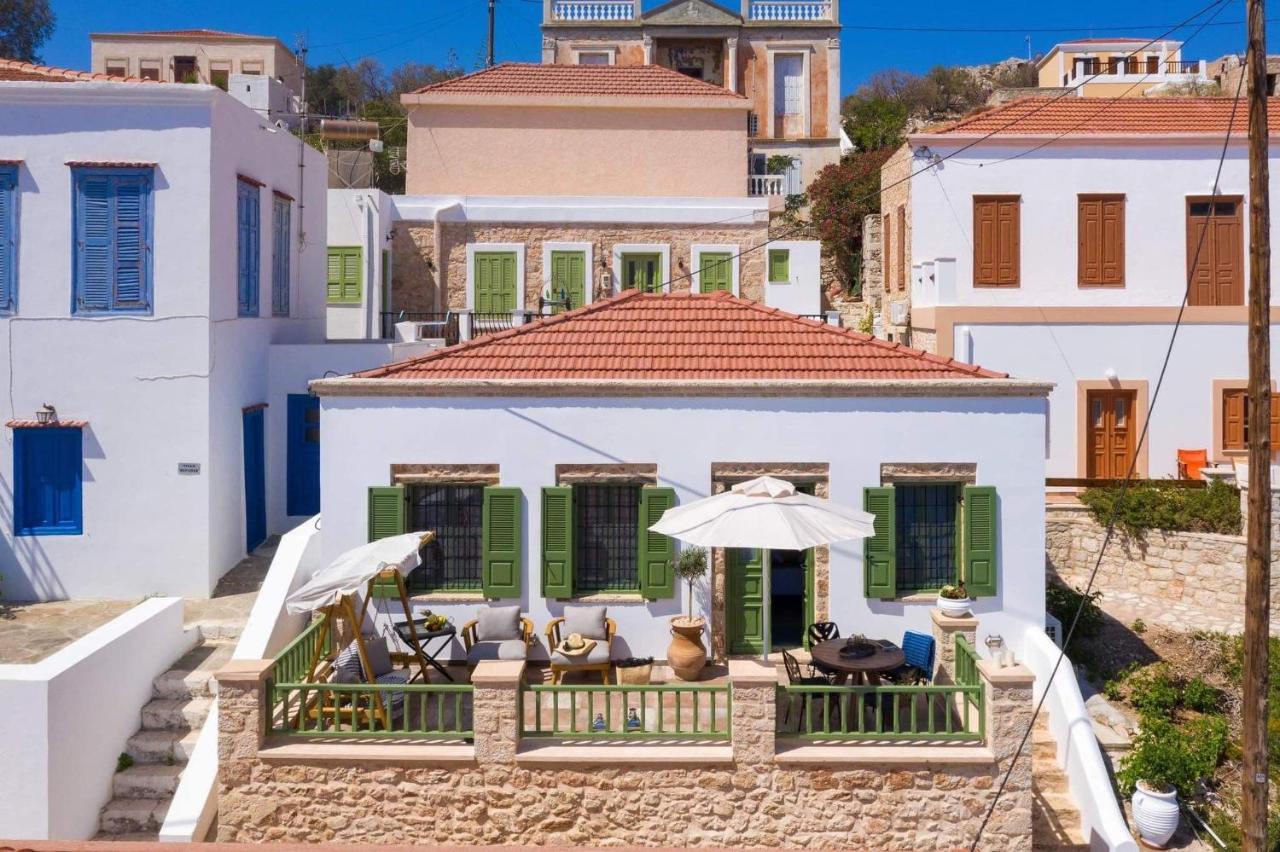 Muse Clio Βίλα Χάλκη Εξωτερικό φωτογραφία